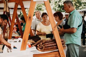 22141011_1619365358133678_3943704697904684451_n