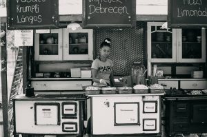 22195473_1619360374800843_3435943821542563640_n